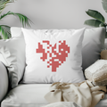Das „Pixel-Herz“ Kuschelkissen – 8-Bit Liebe für dein Sofa